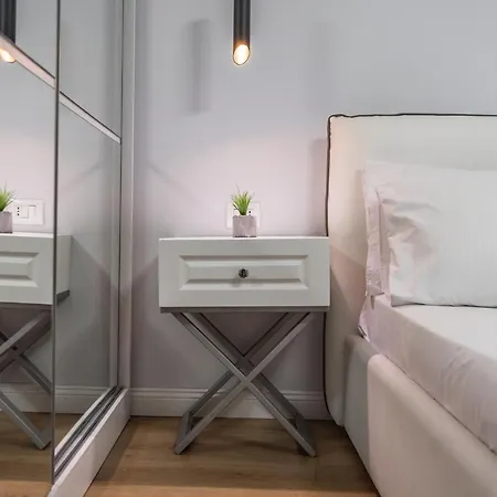 Luxurious Modern Apartment Durrës