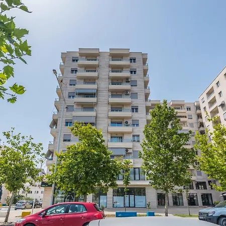 Luxurious Modern * Durrës